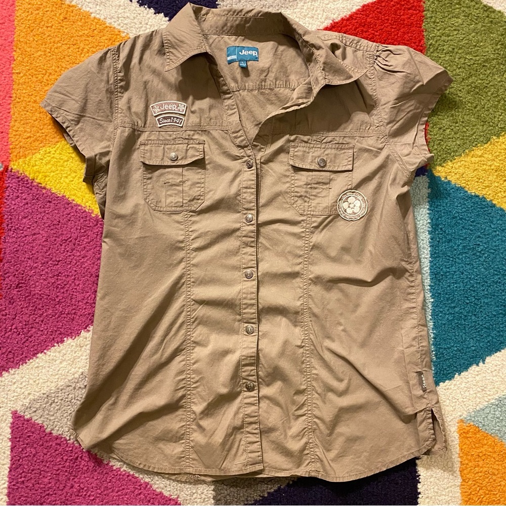Brown shirt , size Large , Jeep brand
